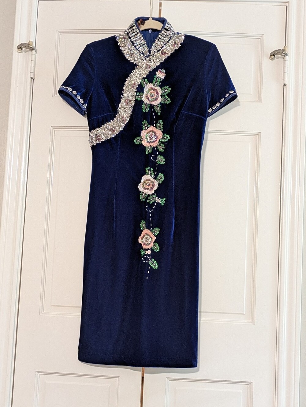 Vintage Royal Blue Velvet Beaded Cheongsam Qipao Dress